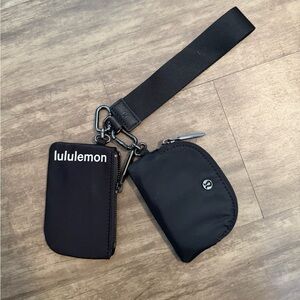 Lululemon — Key chain